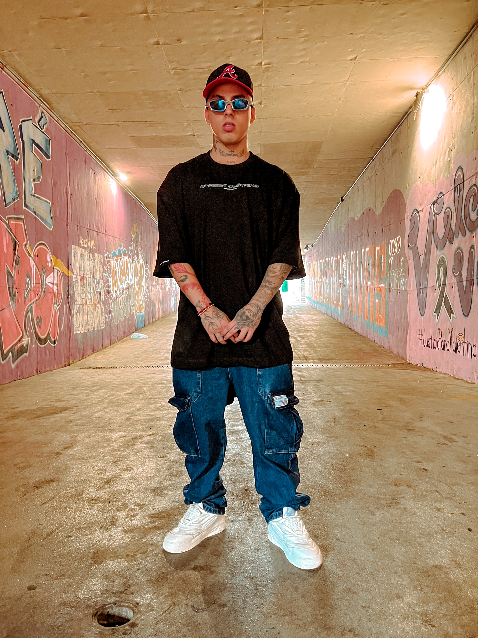 Camiseta Oversize Angel Morado Negra Camiseta Oversize Angel Morado Negra