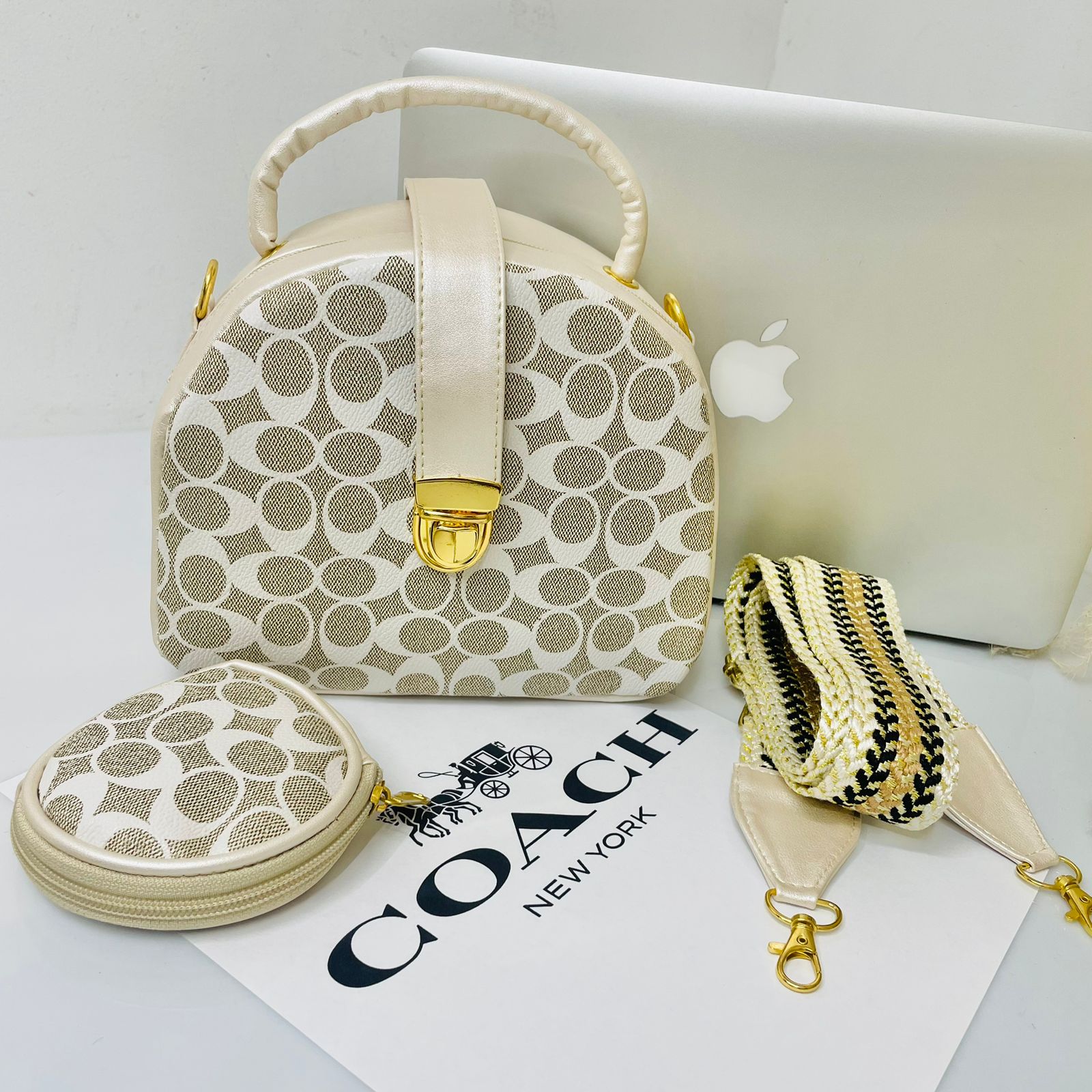 Bolso De Mano Tipo Baul Coach Bolso De Mano Tipo Baul Coach