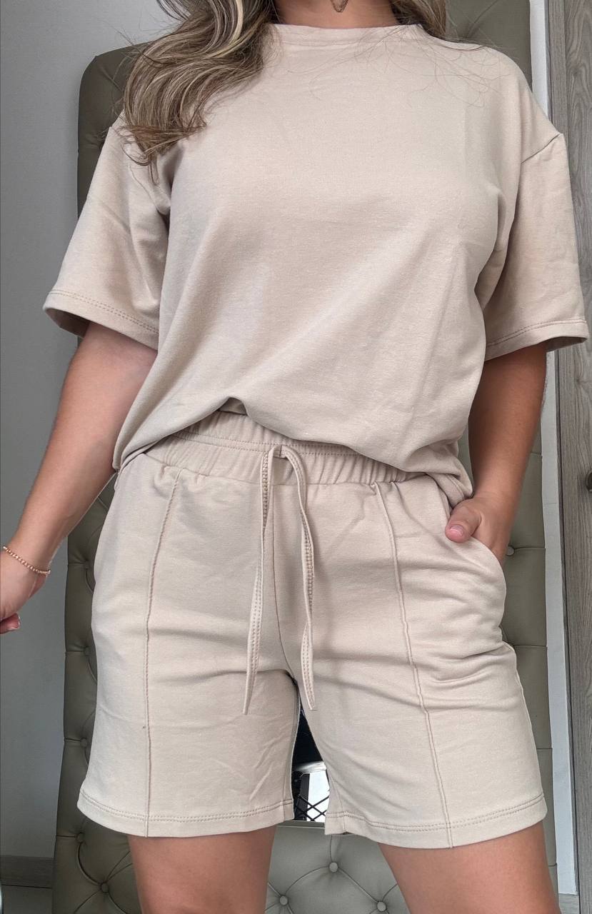 Short Tela Burda Love Short Tela Burda Love